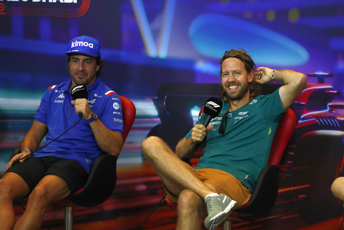 Produit F1 Émirats arabes unis - Alonso Vettel - 2022 Image