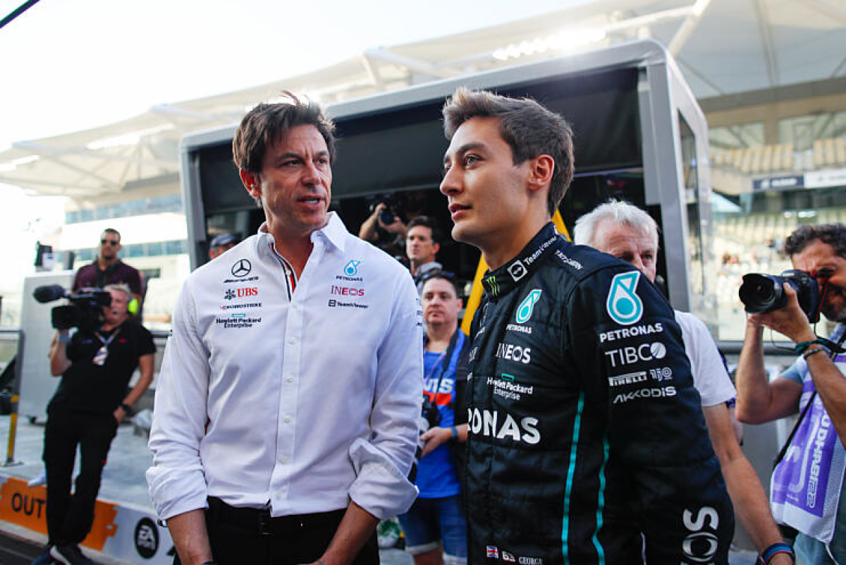 Produit F1 Abu Dhabi - Russell & Wolff - 2022 Image